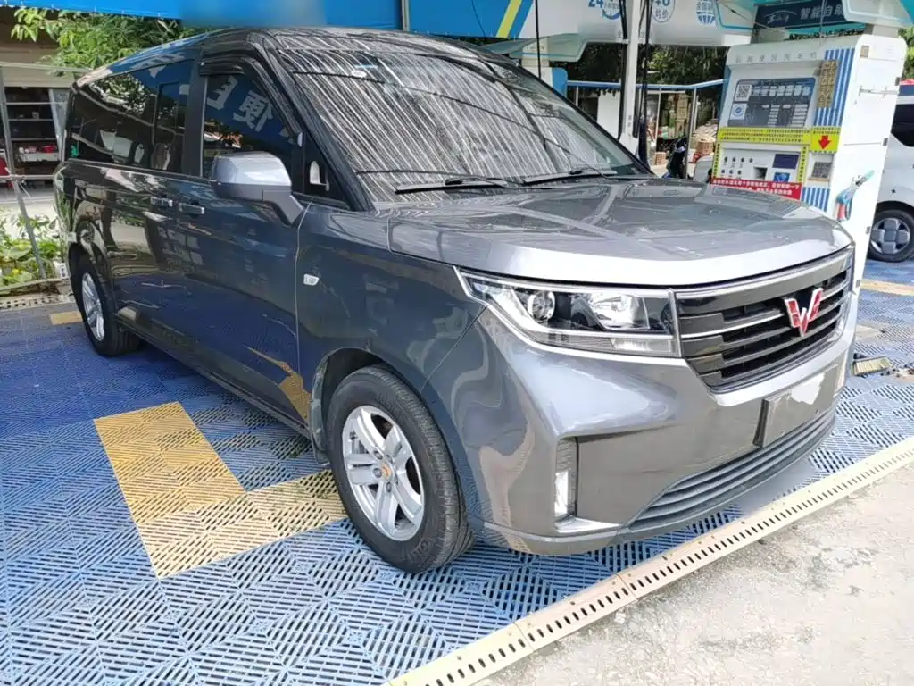 Wuling Journey 2023