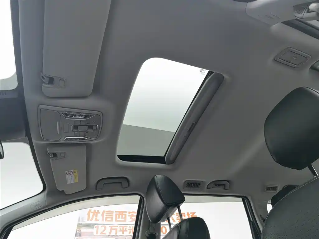 GAC Motor Trumpchi M6 2023 — фото 14