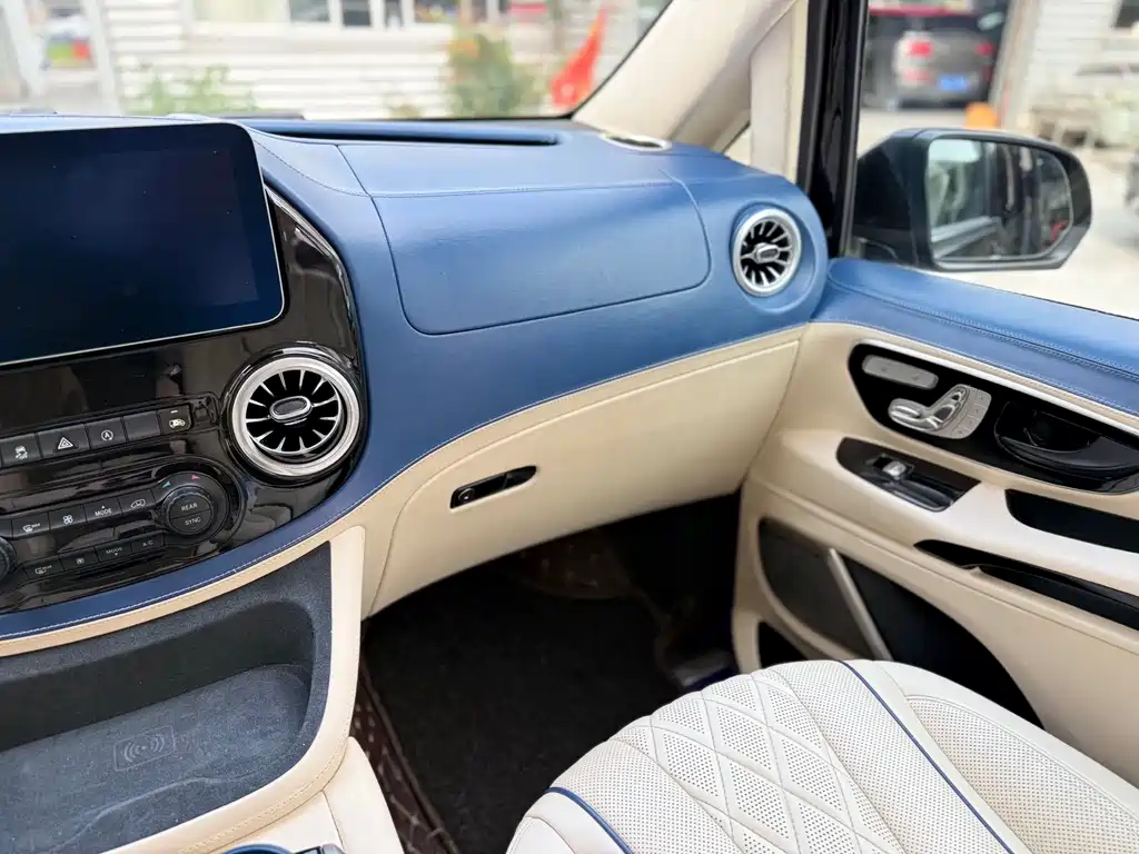 Mercedes-Benz Vito 2020 — фото 15