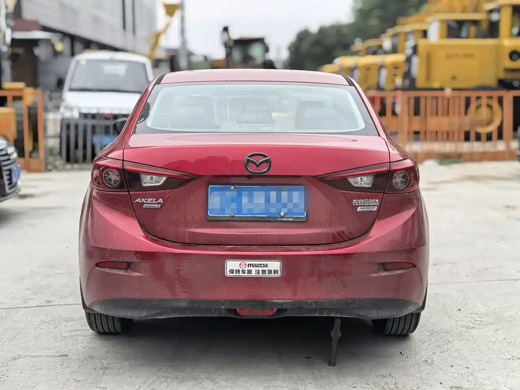 Mazda 3 Axela 2018 — фото 5