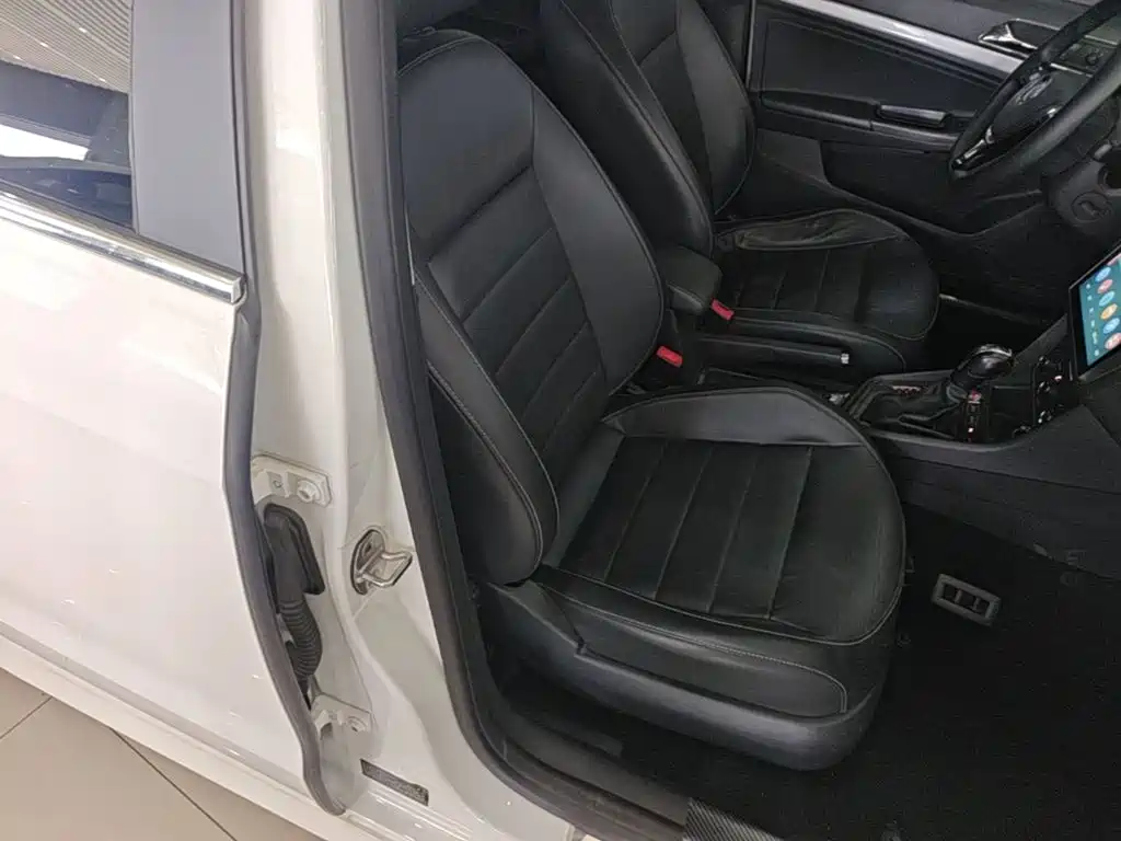 Volkswagen Gran Lavida 2018 — фото 25