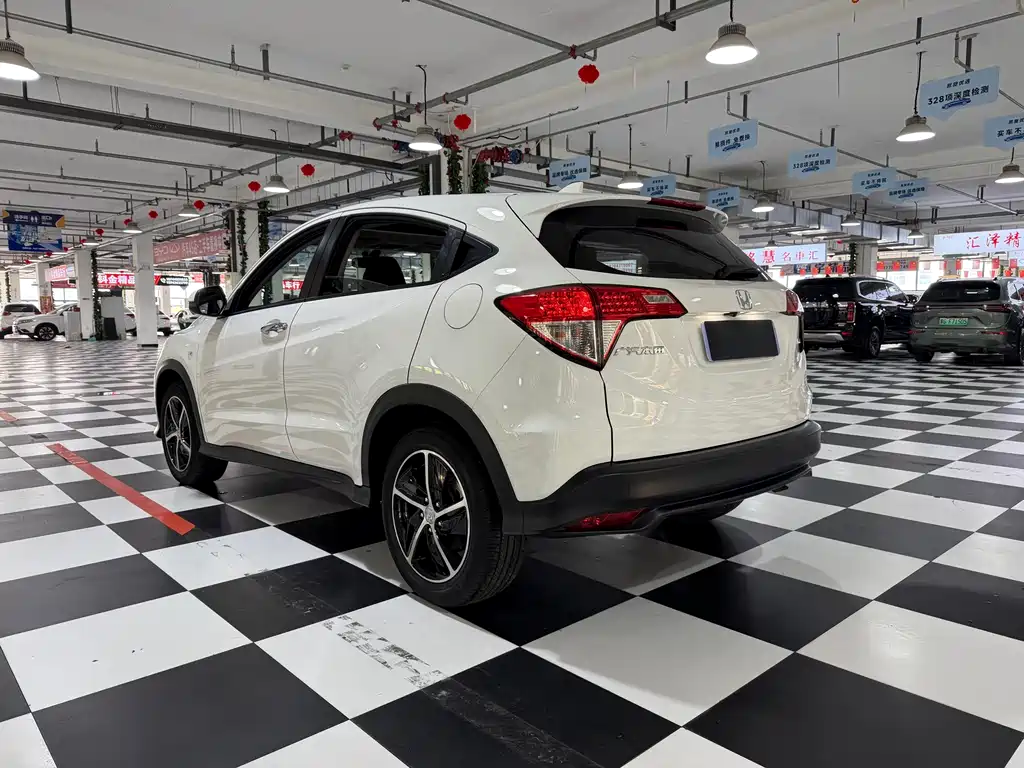 Honda Vezel 2022 — фото 15