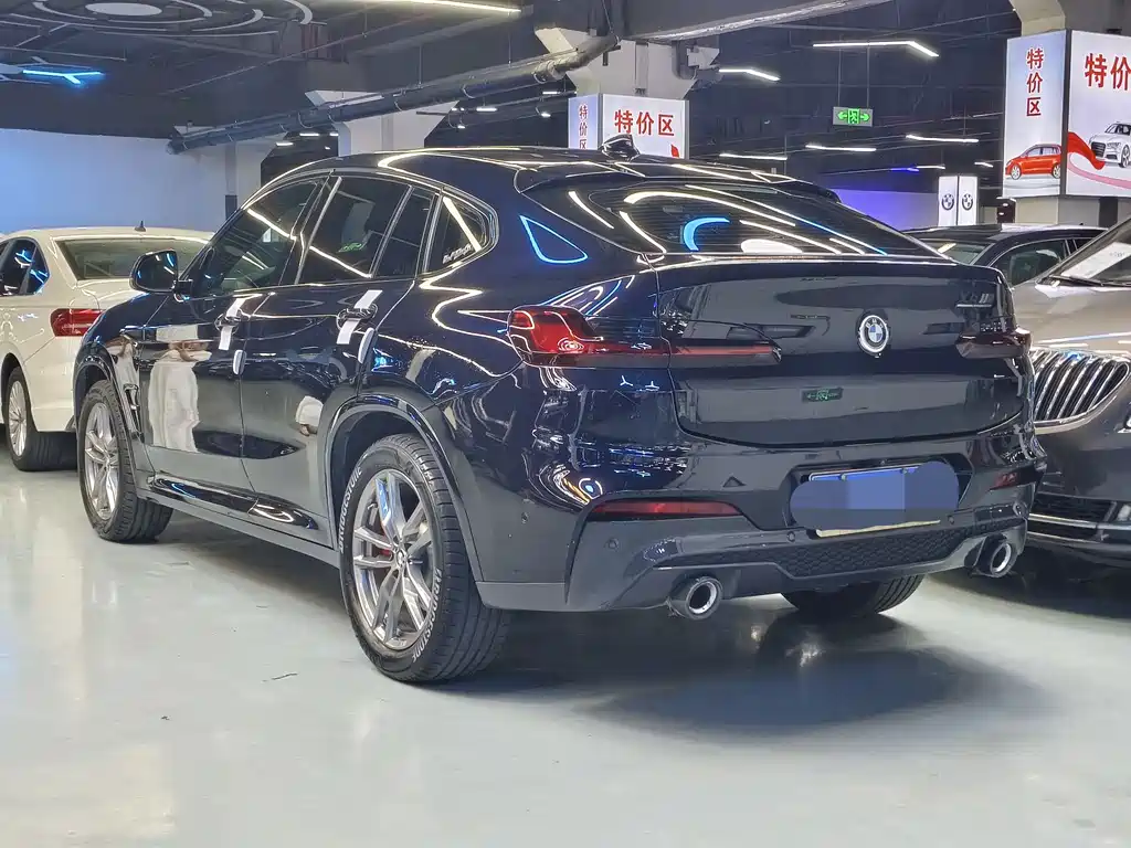 BMW X4 2020 — фото 16