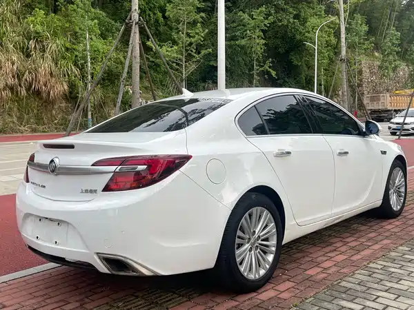 Buick Regal 2015
