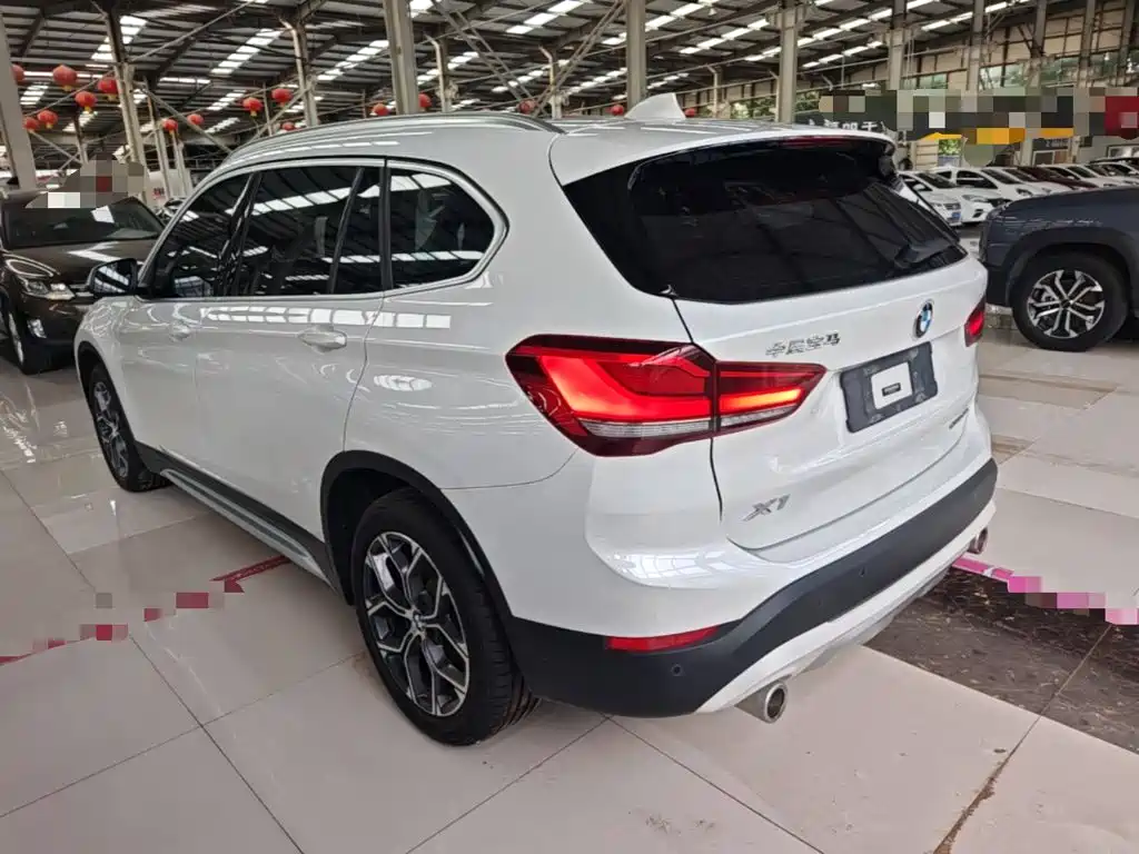 BMW X1 2021 — фото 23