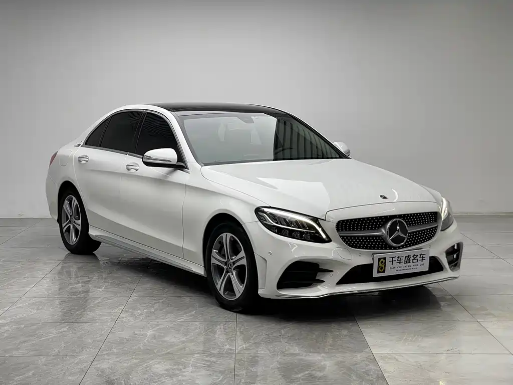 Mercedes-Benz C-Class 2020