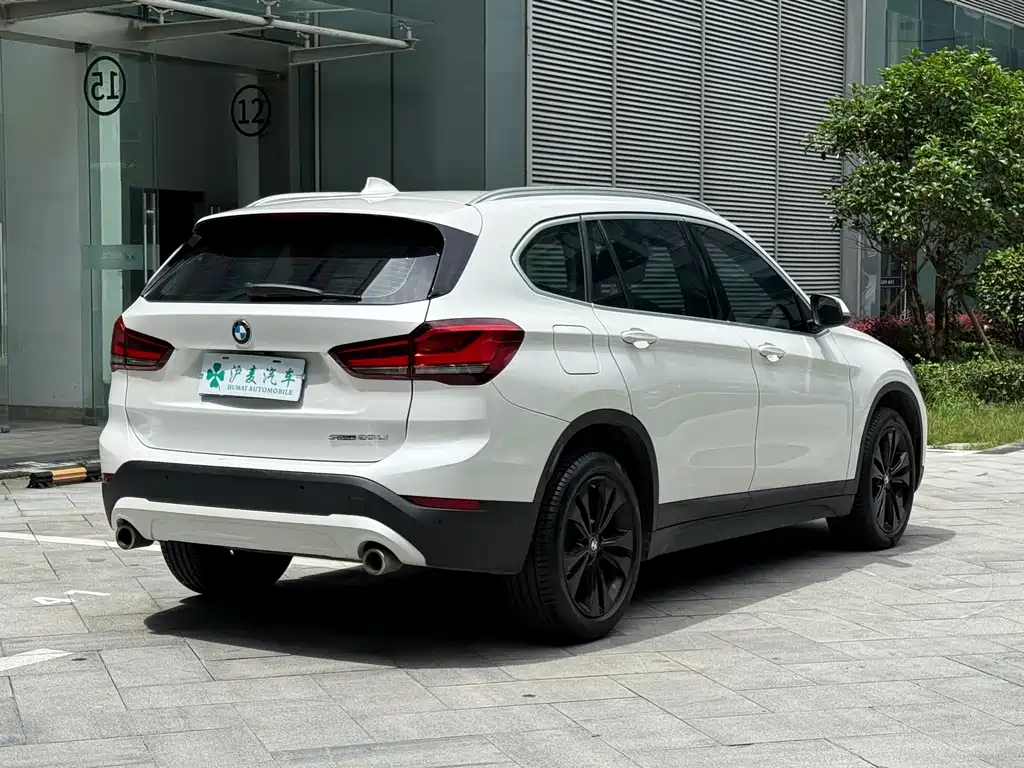 BMW X1 2020 — фото 20