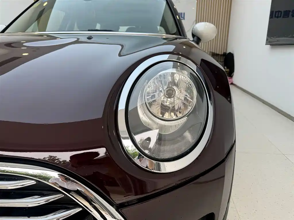 MINI Clubman 2017 — фото 7