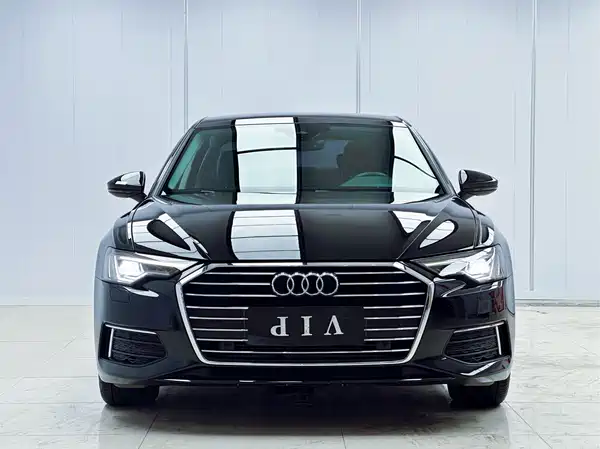 Audi A6L 2022
