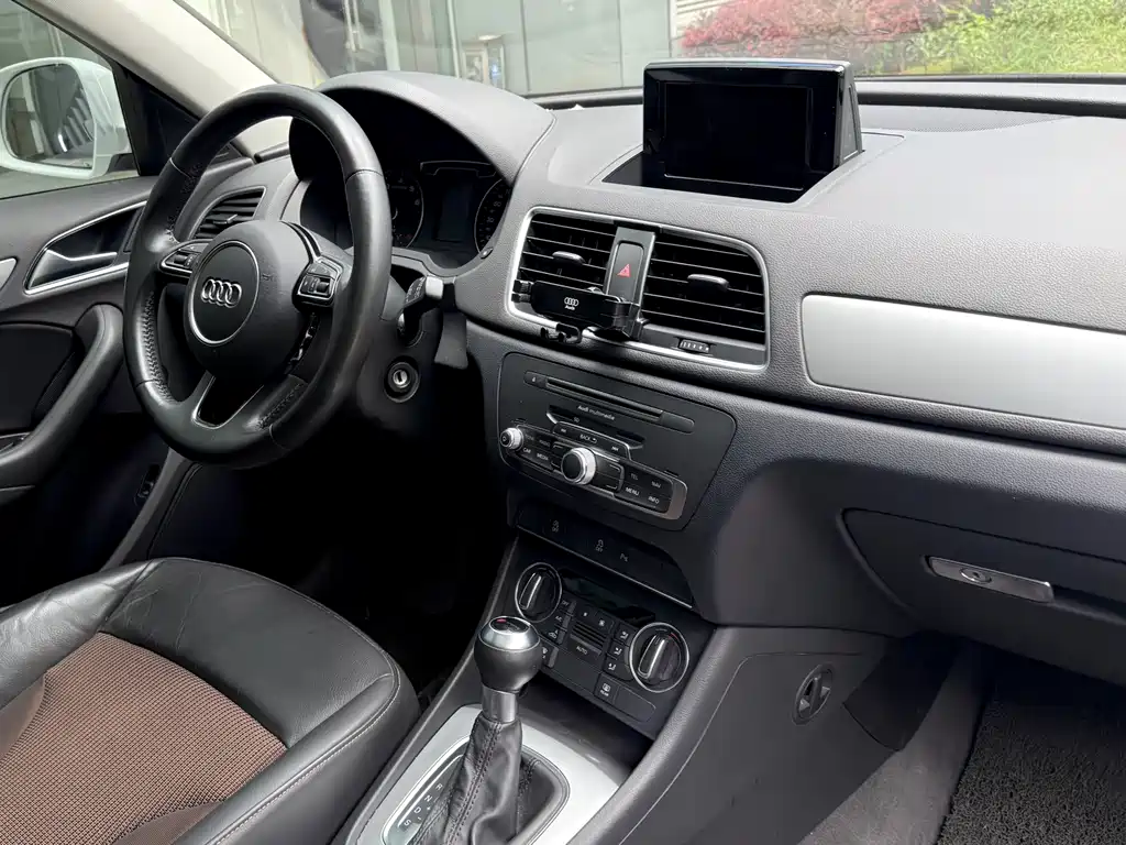 Audi Q3 2017