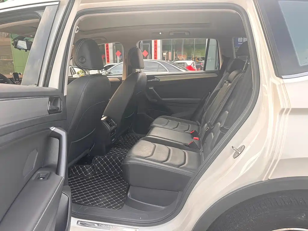Volkswagen Tiguan L 2021