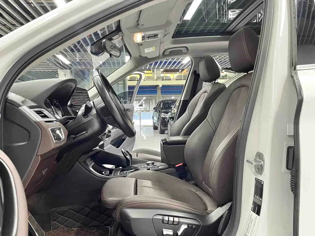 BMW X1 2021