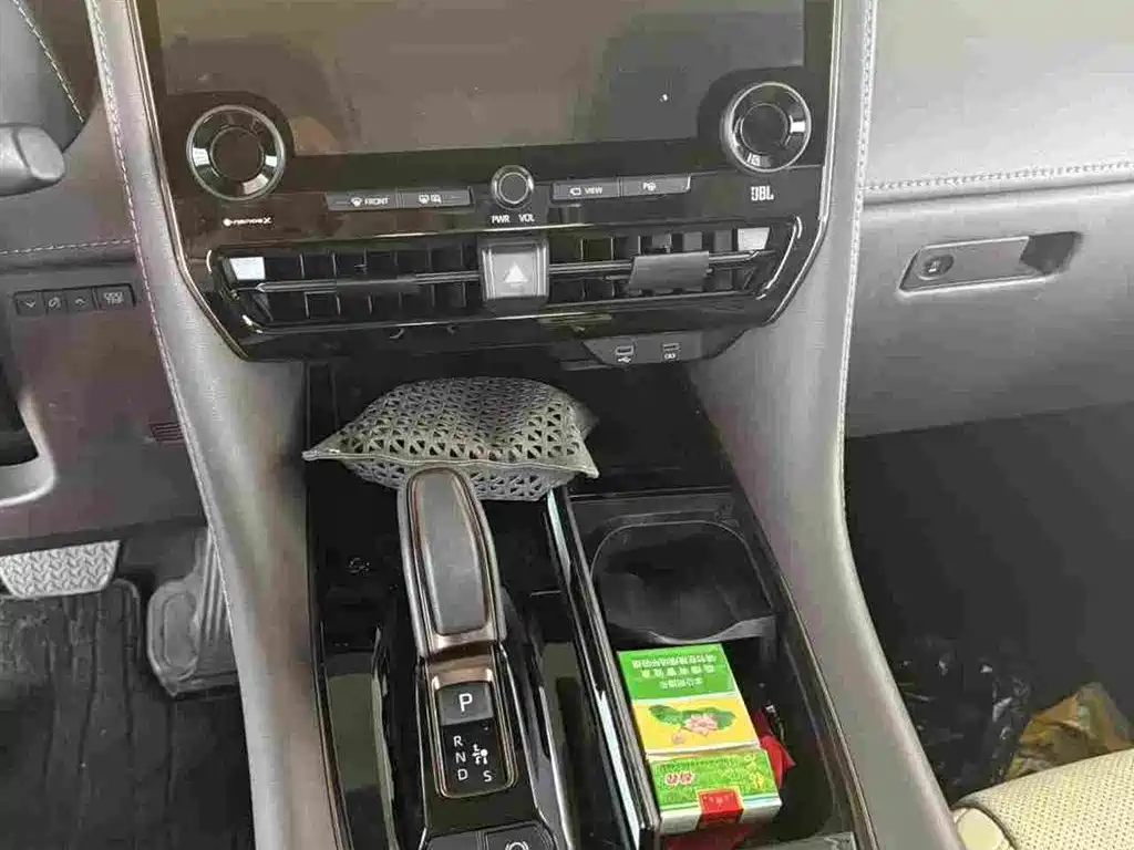 Toyota Vellfire 2025 — фото 10