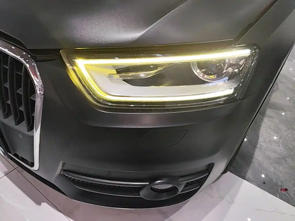 Audi Q3 2014 — фото 24