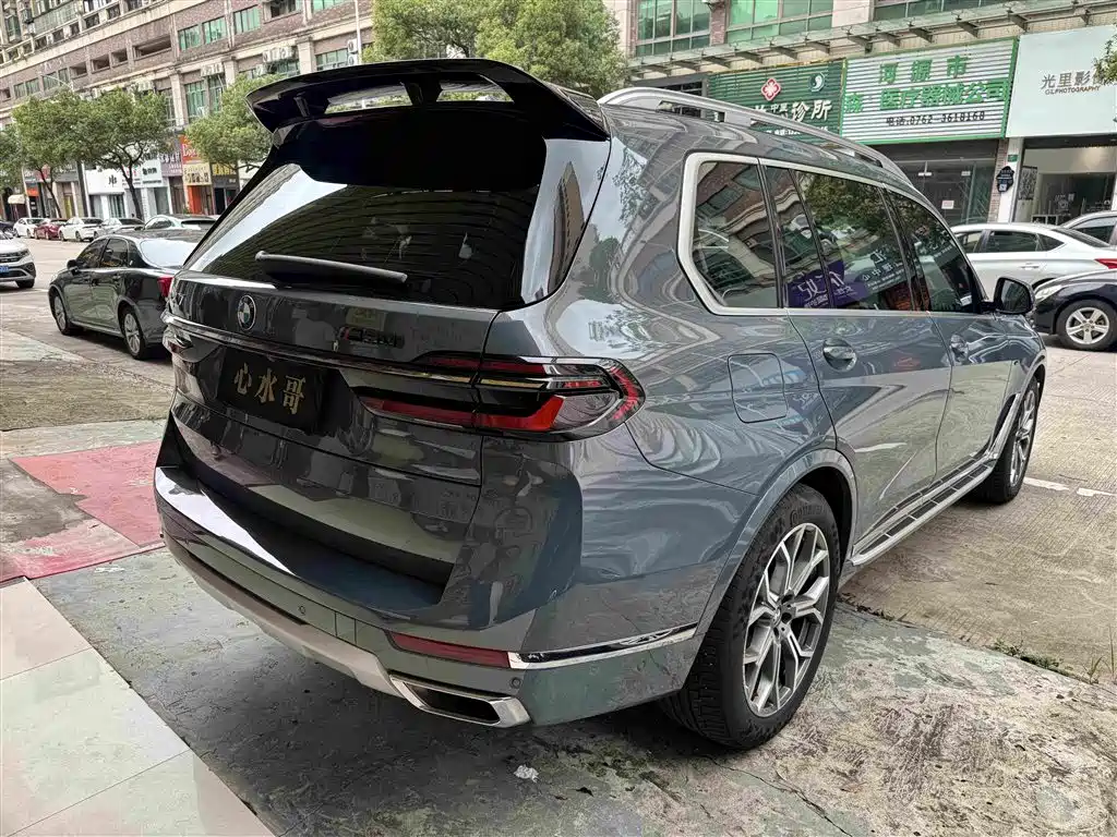 BMW X7 2023 — фото 3