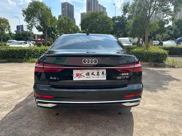 Audi A6L 2023