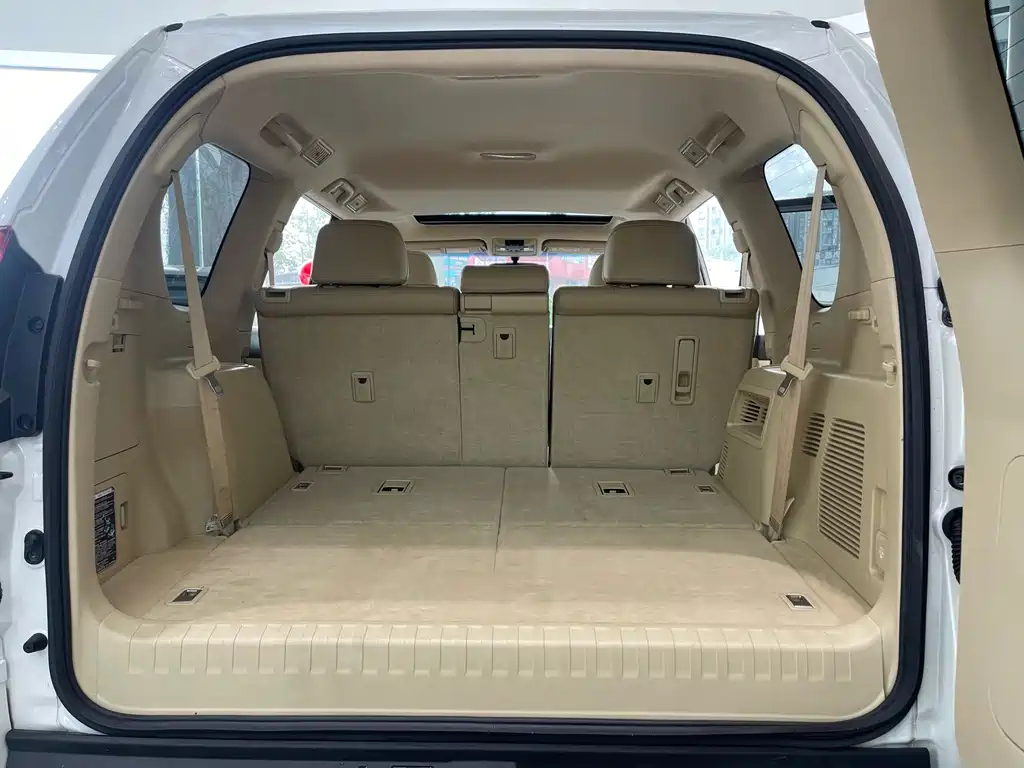 Toyota Prado 2016 — фото 15