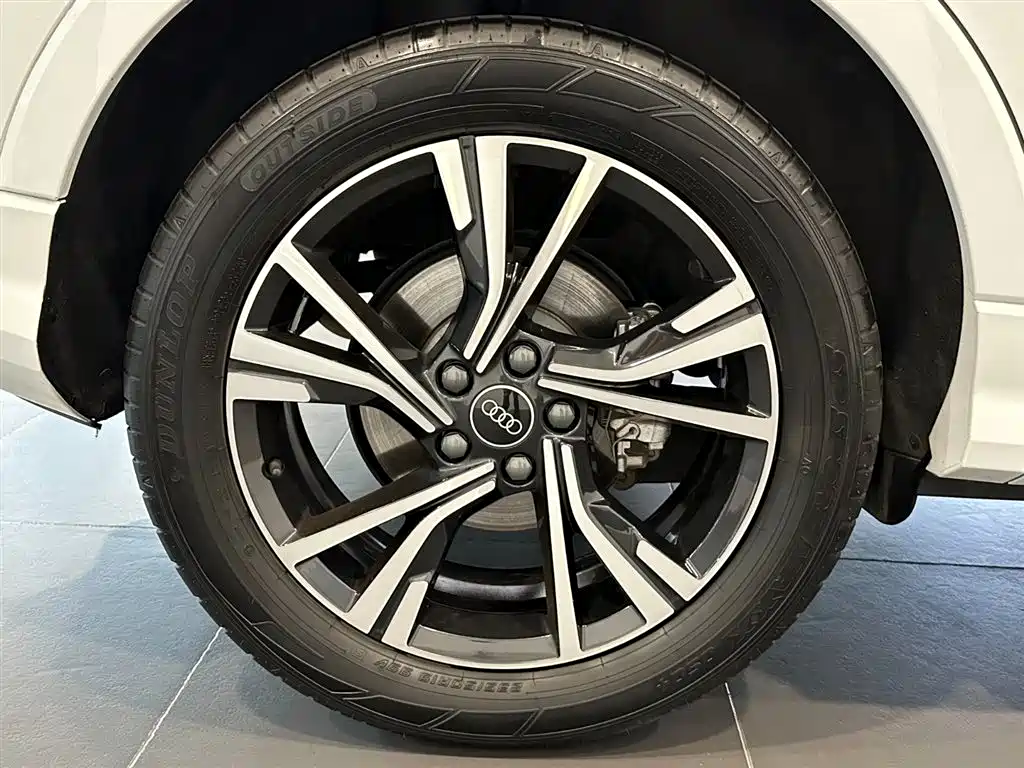 Audi Q3 Sportback 2022 — фото 14