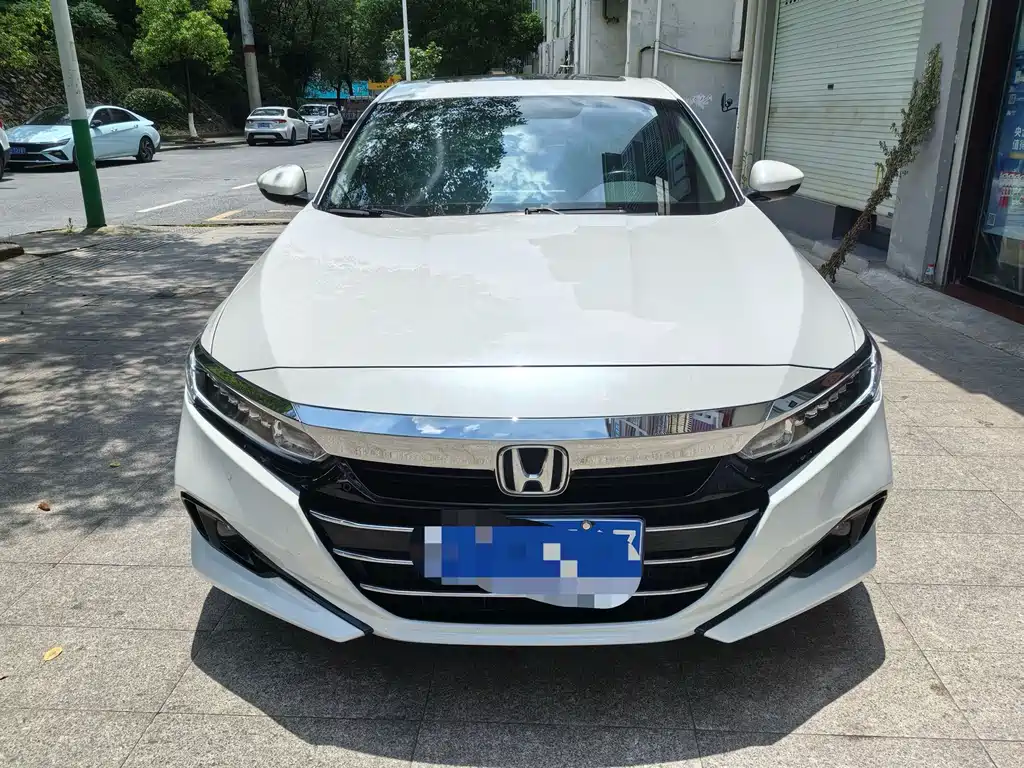 Honda Accord 2022 — фото 2