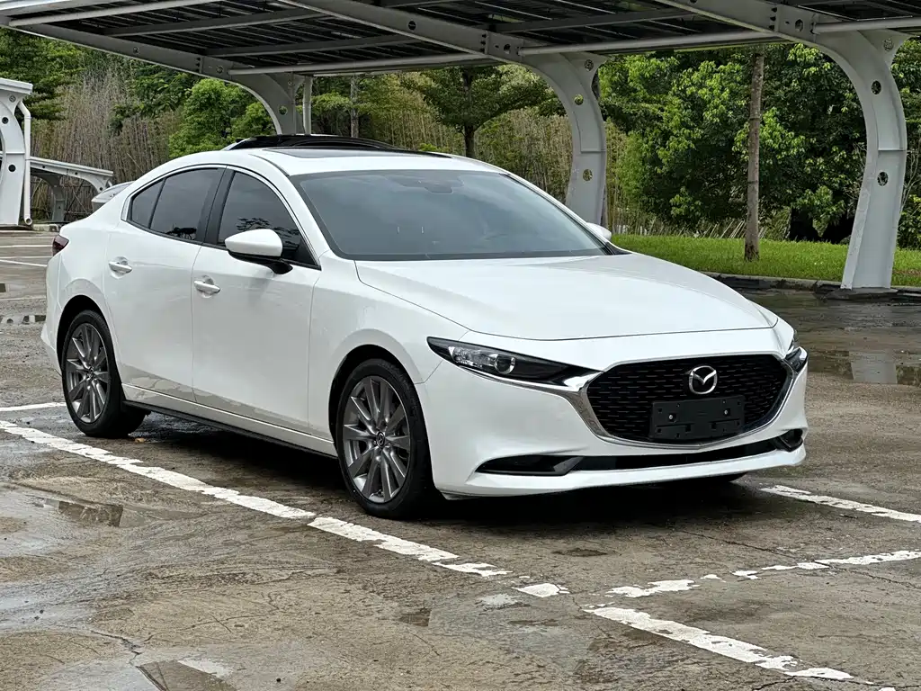 Mazda 3 Angkesela 2022