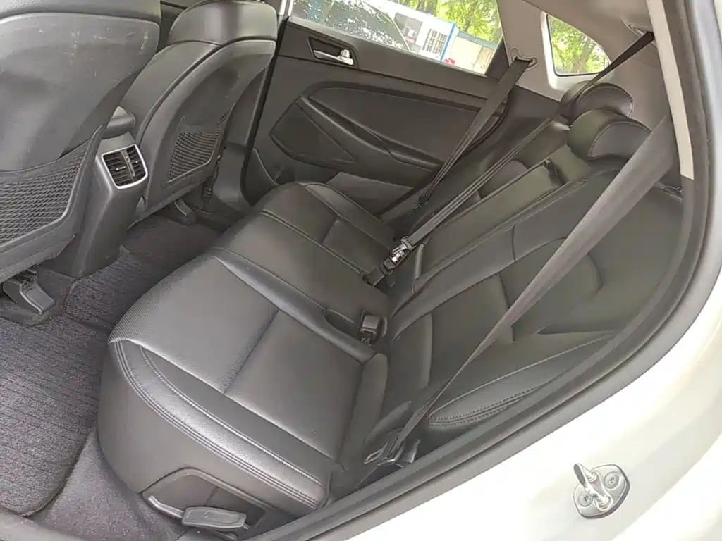 Hyundai Tucson 2016 — фото 17