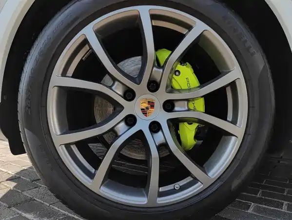 Porsche Cayenne New Energy 2020