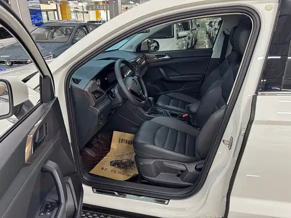 Volkswagen Tharu 2022