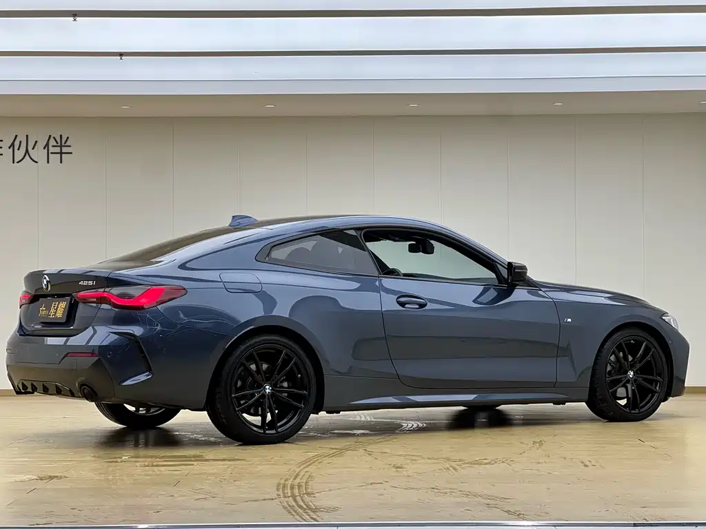 BMW 4 Series 2022 — фото 14