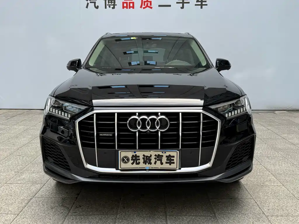 Audi Q7 2020 — фото 2