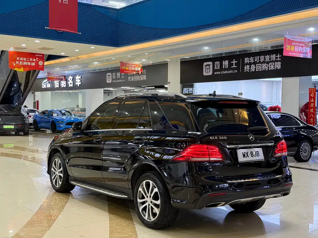 Mercedes-Benz GLE 2015 — фото 5