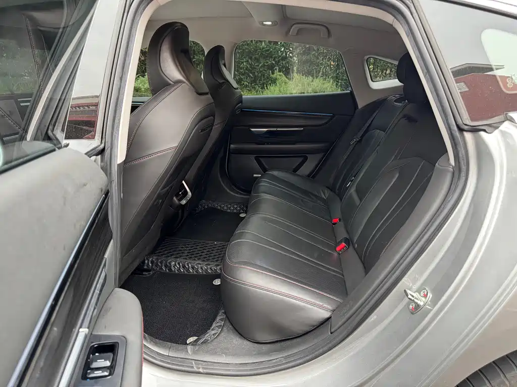 XPeng P7 2022 — фото 9