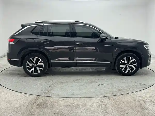 Volkswagen Tayron 2023
