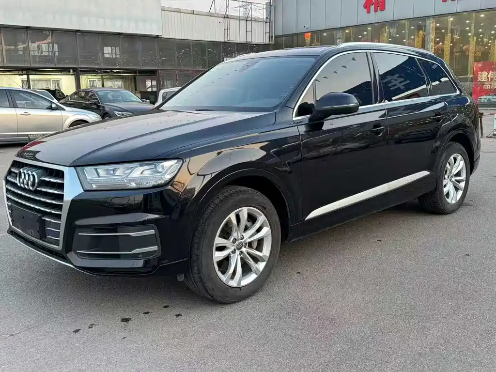 Audi Q7 2018 — фото 3
