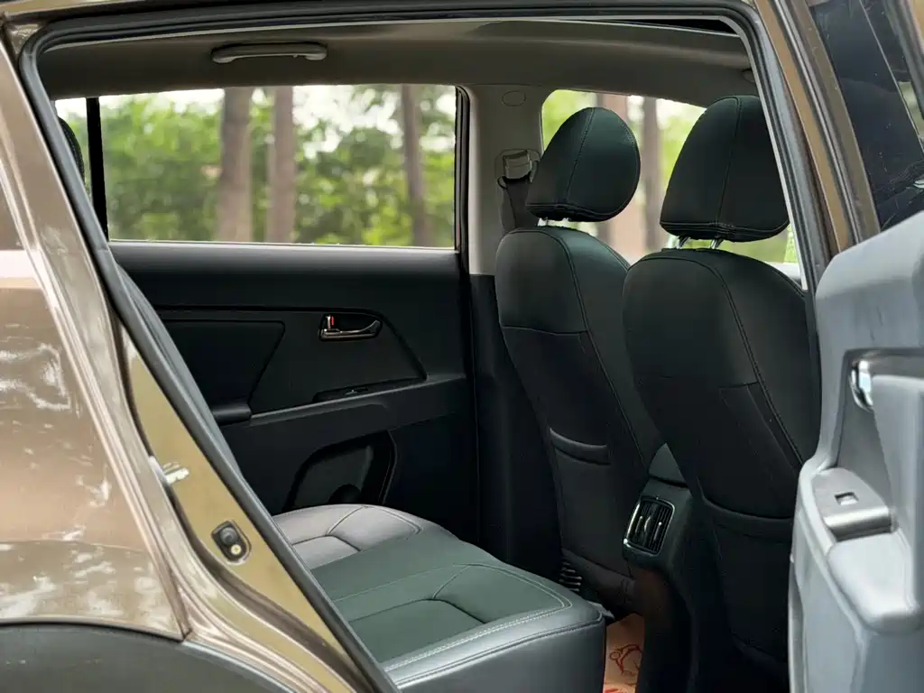 Kia Sportage 2015 — фото 12