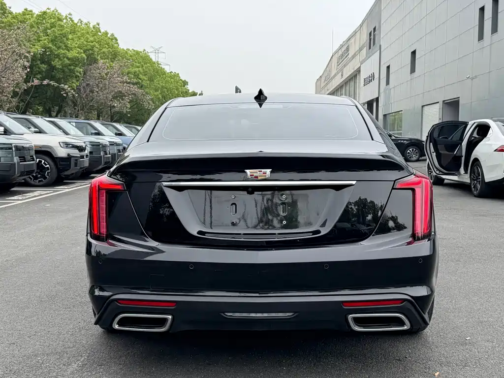 Cadillac CT5 2022 — фото 20