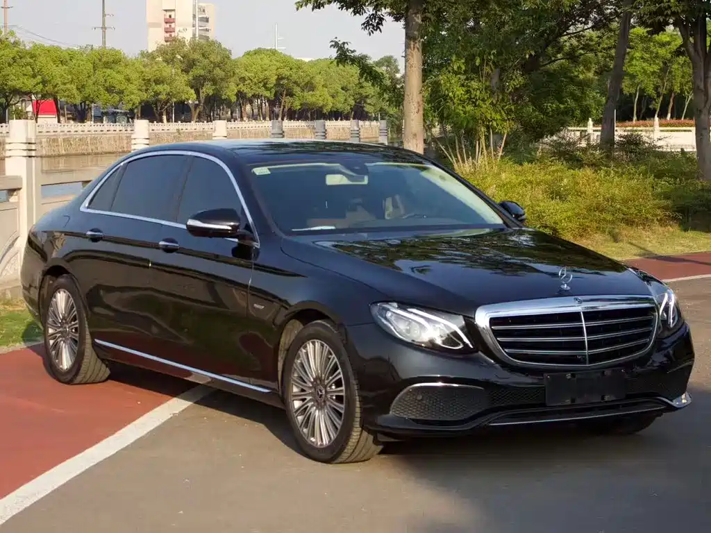 Mercedes-Benz E-Class 2020 — фото 1