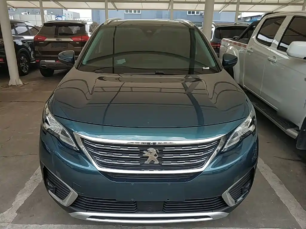 Peugeot 5008 2017 — фото 3