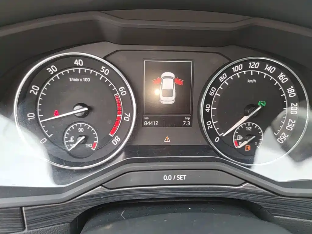 Skoda Speedy 2016 — фото 12