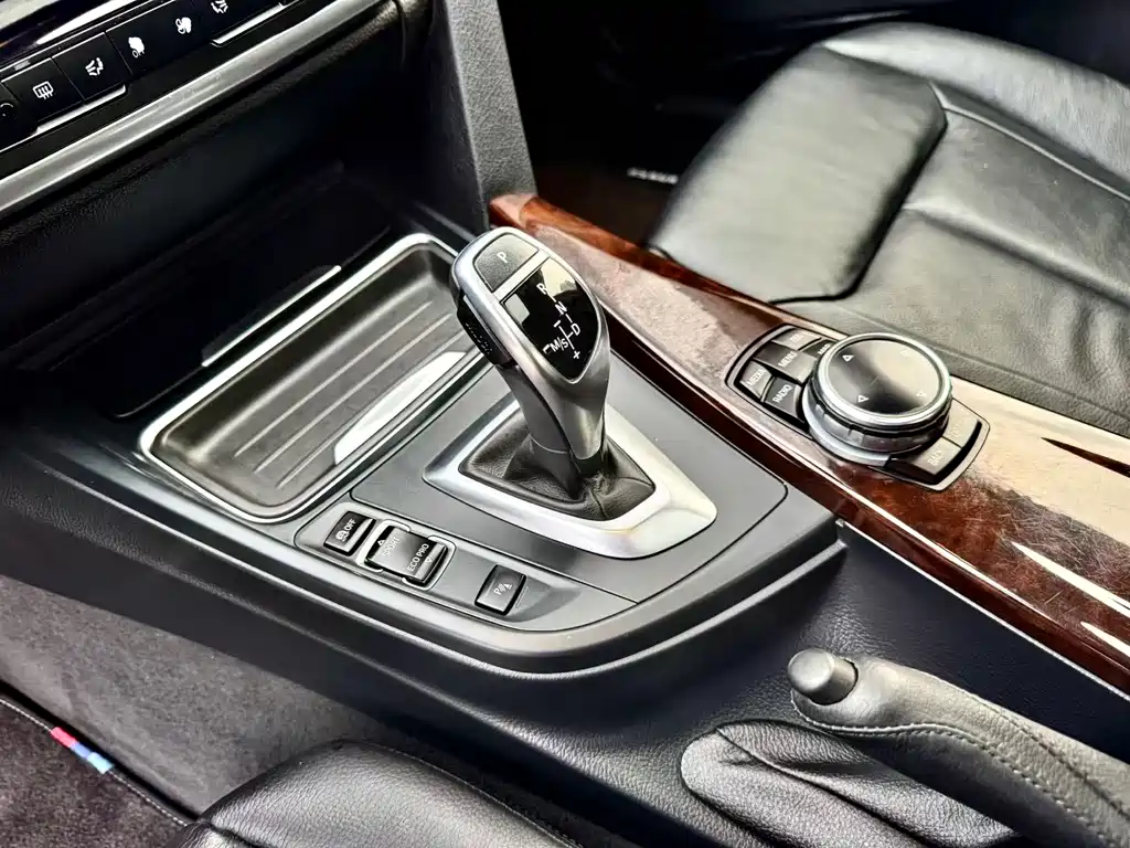 BMW 3 Series 2014 — фото 11