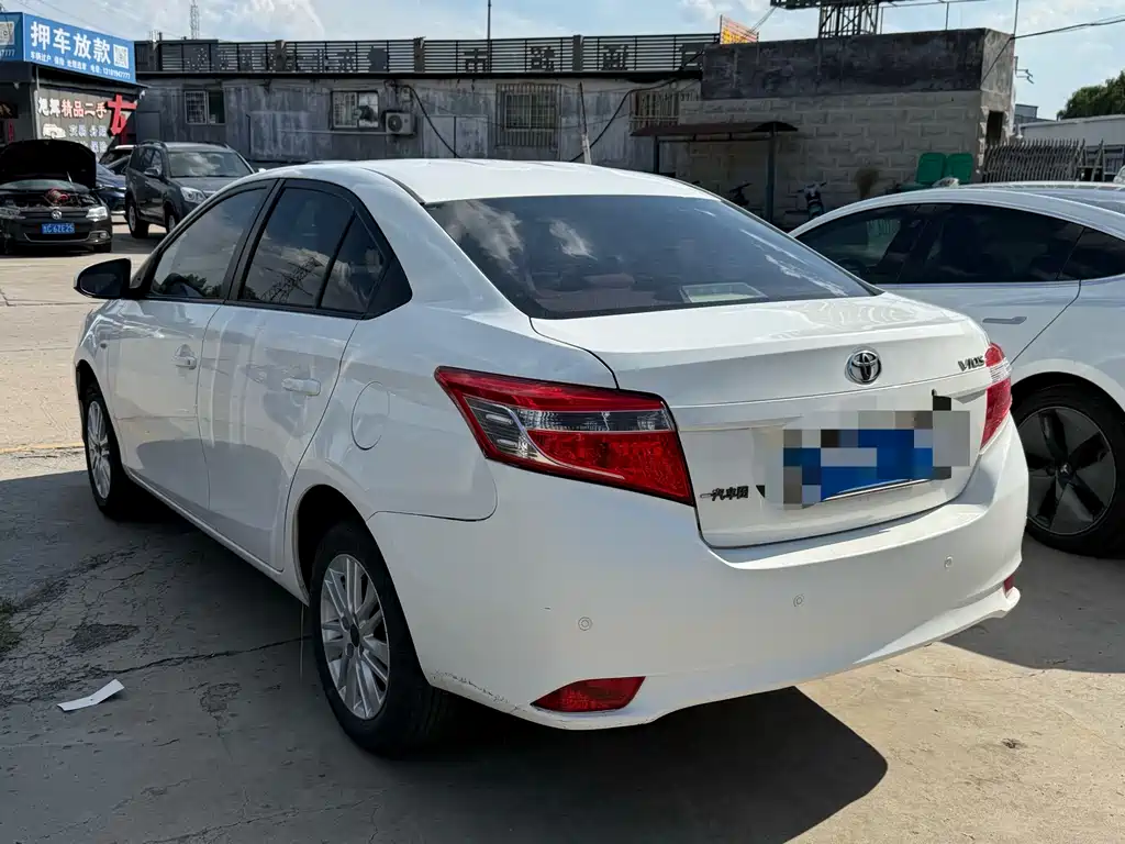 Toyota Vios 2015