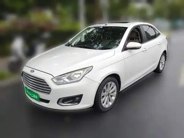 Ford Escort 2015