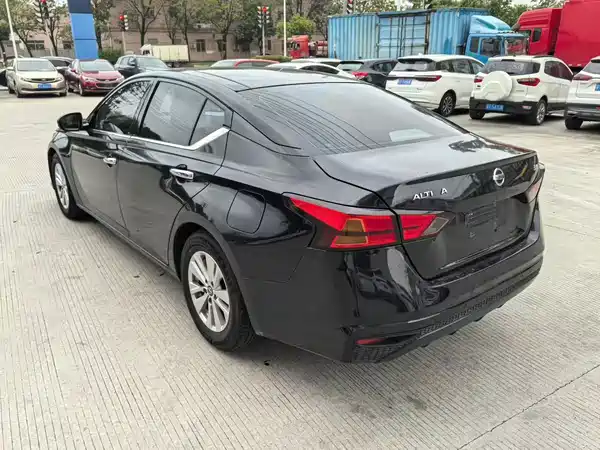 Nissan Teana 2020