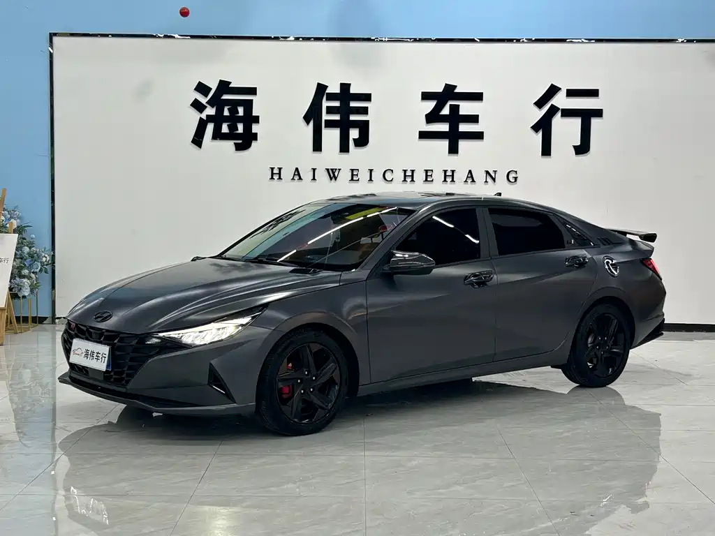 Hyundai Elantra 2023
