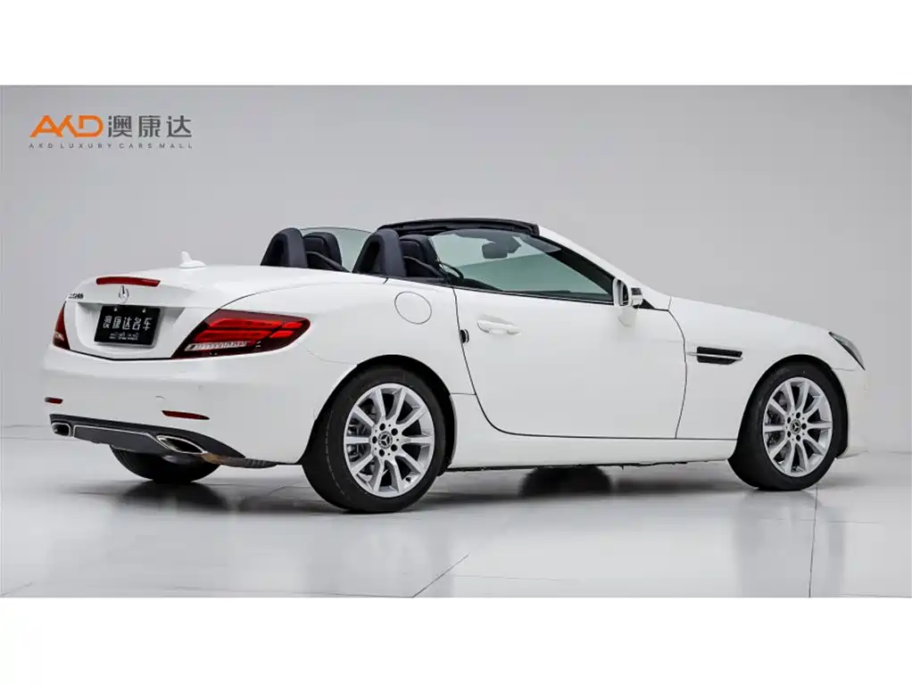 Mercedes-Benz SLC 2018 — фото 3