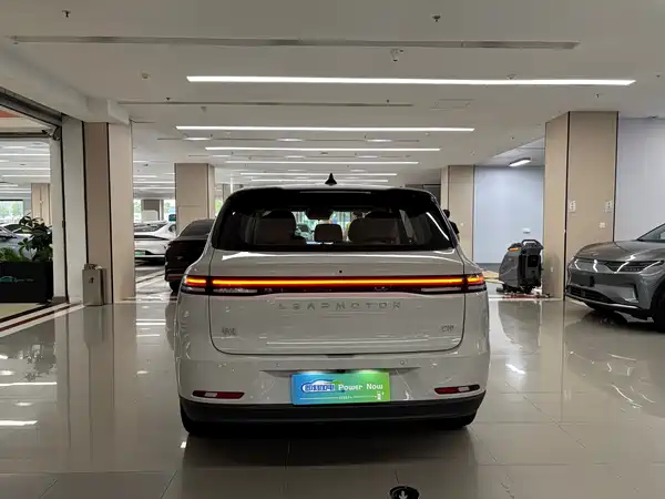 Leapmotor C10 2025