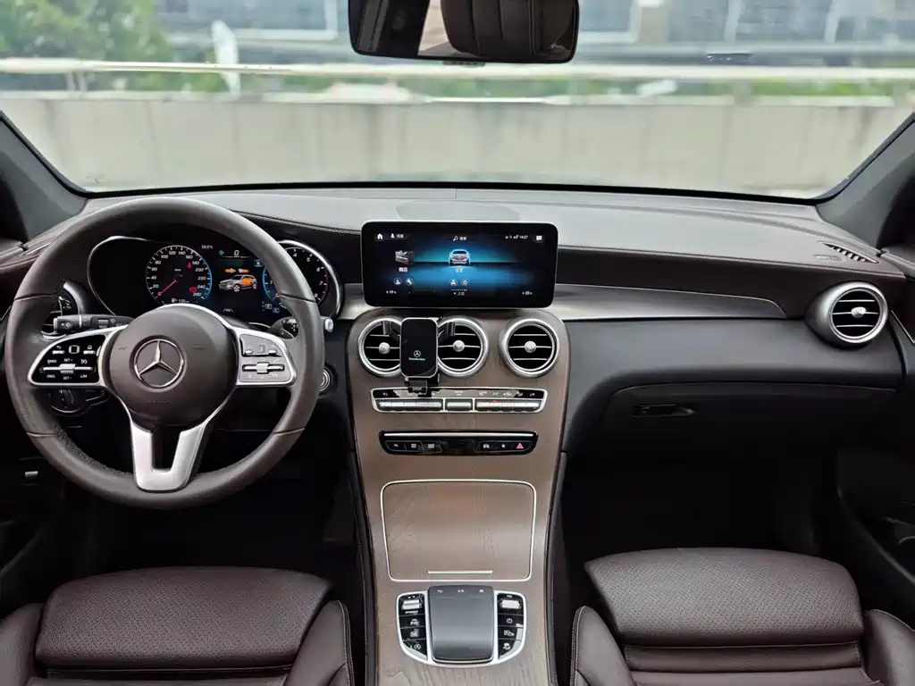 Mercedes-Benz GLC 2022