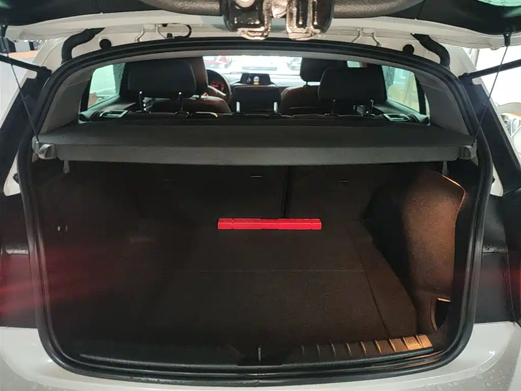 BMW 1 Series 2015 — фото 19