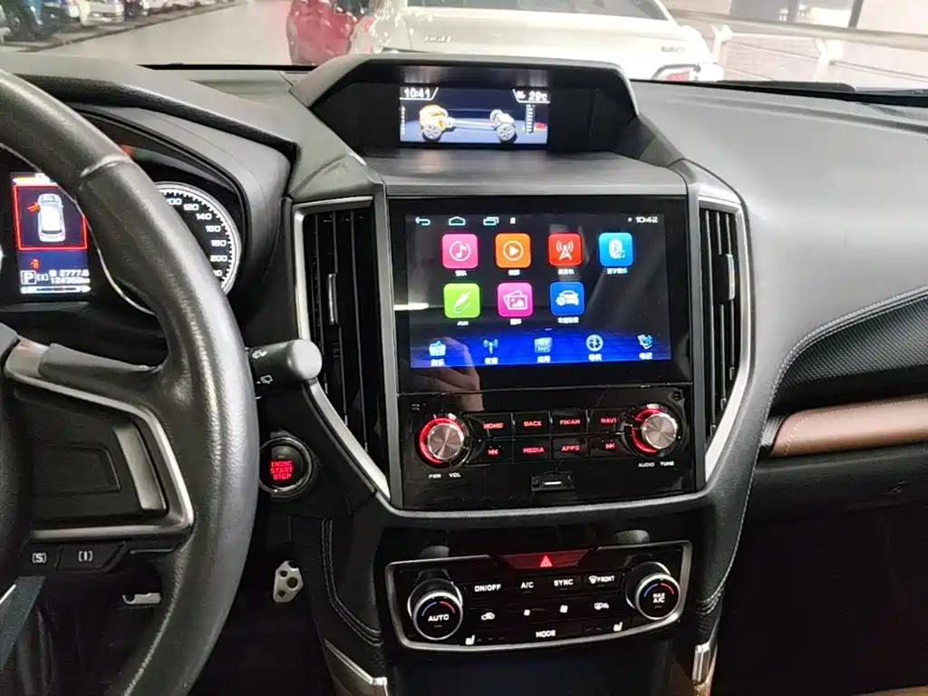 Subaru Forester 2019 — фото 13