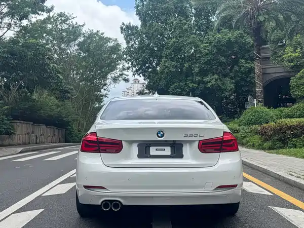 BMW 3 Series 2019