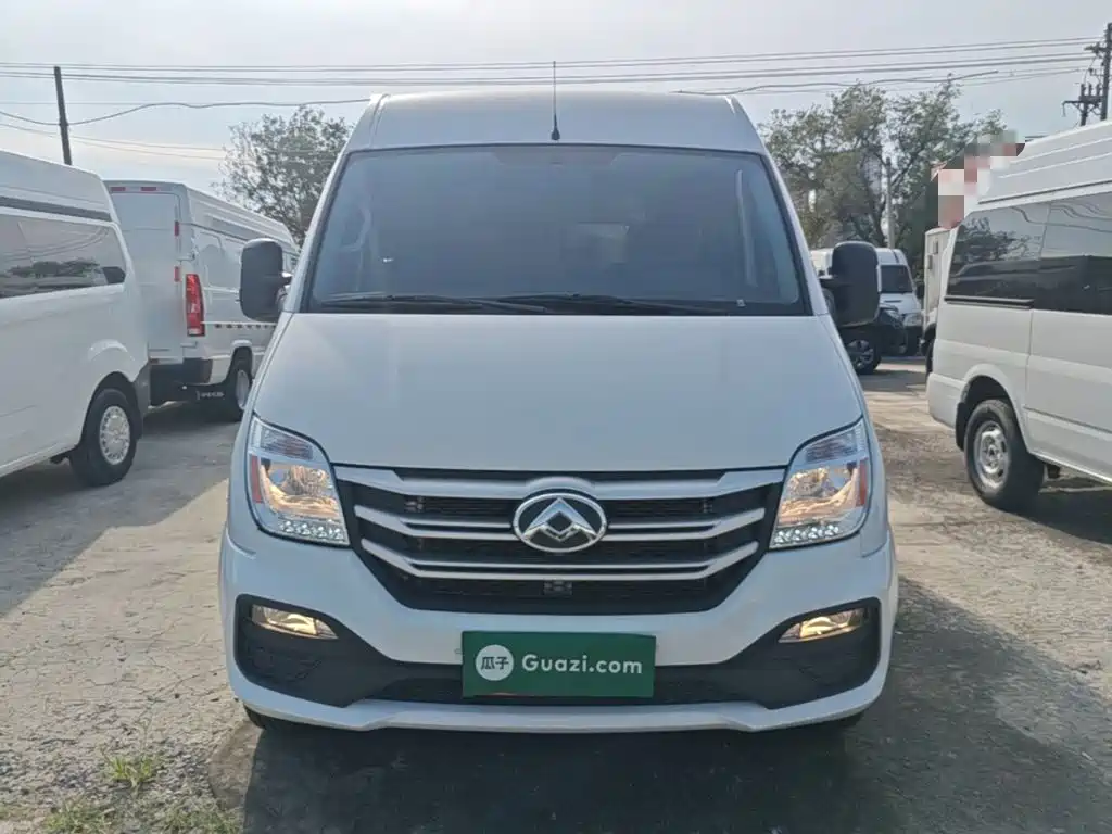 Maxus V80 2025
